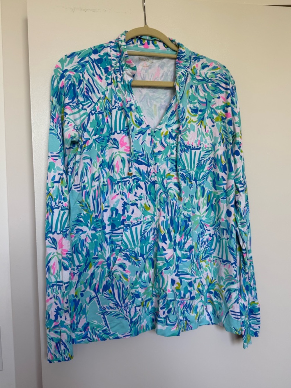 GUC Lilly Pulitzer Cassi UPF 50+ popover top - Blue Ibiza Cabana Cocktail